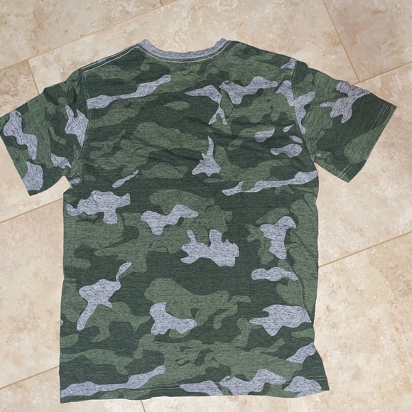Camouflage Tshirt - Picture 2 of 2